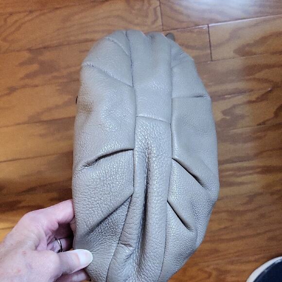 Marc By Marc Jacobs Gray Taupe Crossbody Bag with Adjustable Strap - Picture 11 of 15